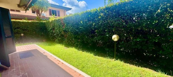 2 bedrooms Villa in Massa, Italy No. 355302 12