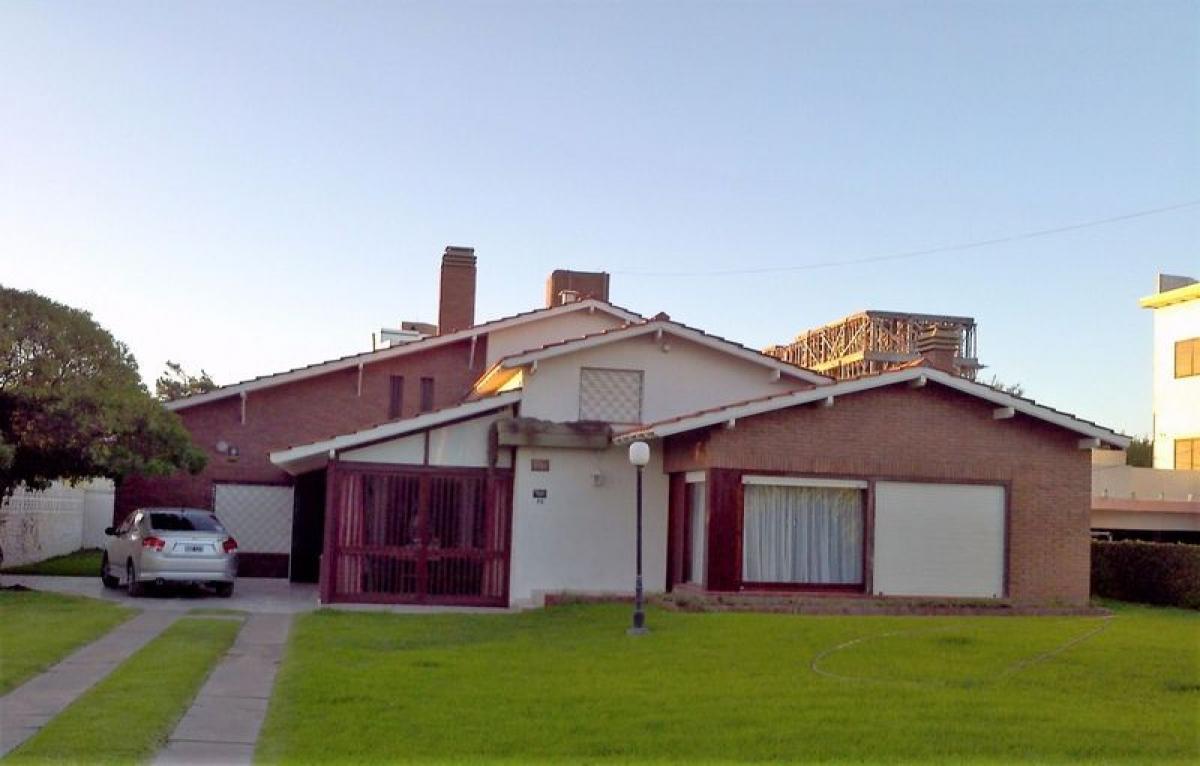 4 Schlafzimmer Haus in Mar del Plata, Argentina, Nr. 65173