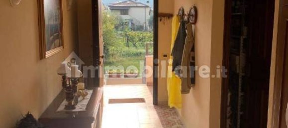 4 bedrooms Apartment in Carrara, Italy No. 16267 7