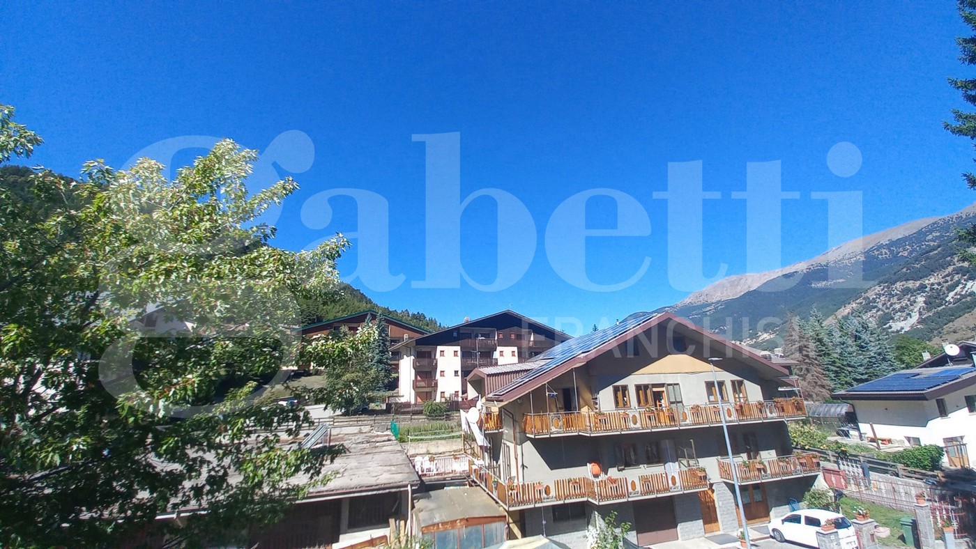 1 bedroom Apartment in Oulx, Italy No. 312313
