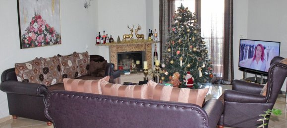 Propiedad comercial de 6 dormitorios en Katerini, Greece No. 2643 7