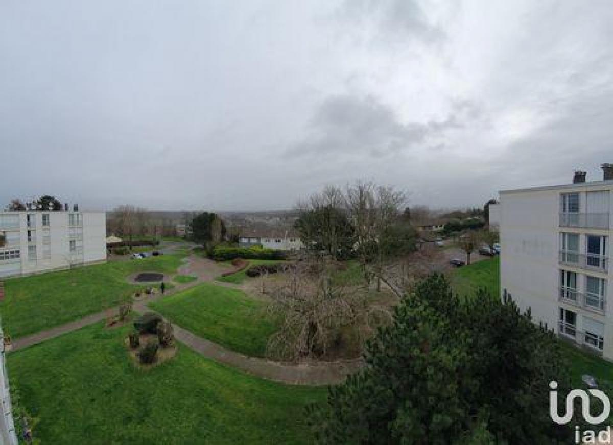 3 bedrooms Condo in Le Havre, France No. 23870