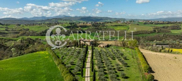 24 rooms House in Todi, Italy No. 5178 2