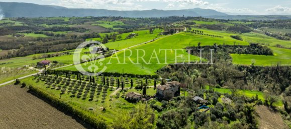 24 rooms House in Todi, Italy No. 5178 4