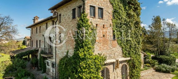 24 rooms House in Todi, Italy No. 5178 10