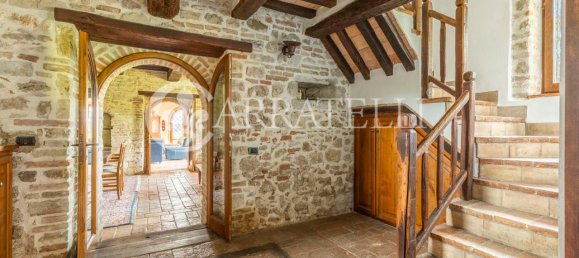 24 rooms House in Todi, Italy No. 5178 3