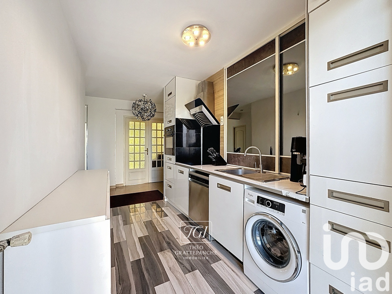 2 bedrooms Apartment in Toulon, France No. 296111