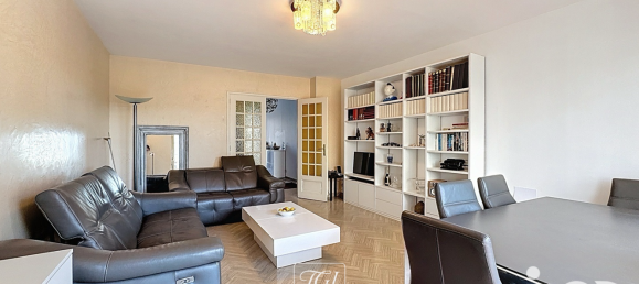 2 bedrooms Apartment in Toulon, France No. 296111 3
