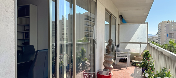 2 bedrooms Apartment in Toulon, France No. 296111 9