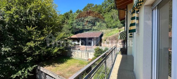 Apartamento T3 em Cuasso al Monte, Italy N.º 332217 14