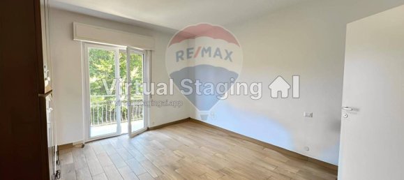 Apartamento T3 em Cuasso al Monte, Italy N.º 332217 8