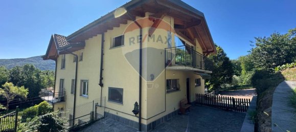 Apartamento T3 em Cuasso al Monte, Italy N.º 332217 24