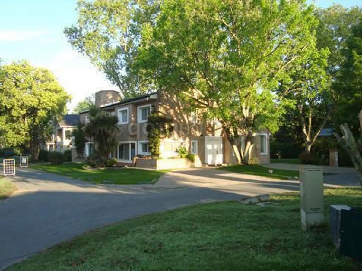  Land in Buenos Aires, Argentina No. 117714