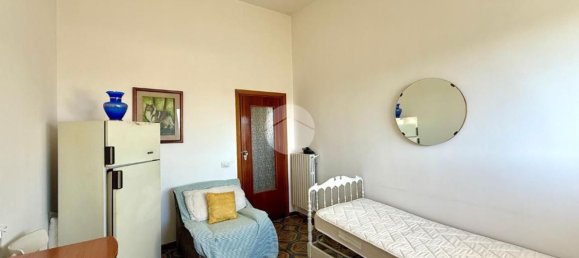 4 bedrooms Apartment in Naples, Italy No. 341291 16