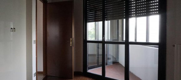 3 rooms Apartment in Torrile, Italy No. 230842 28