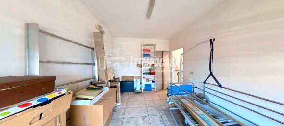 Дом с 5 комнатами в Турин, Италия № 287765 13