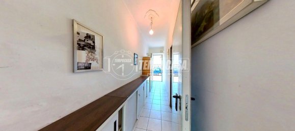 Дом с 5 комнатами в Турин, Италия № 287765 10