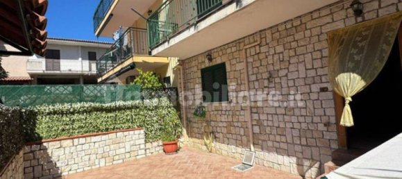 5 bedrooms Villa in Villaricca, Italy No. 307901 5