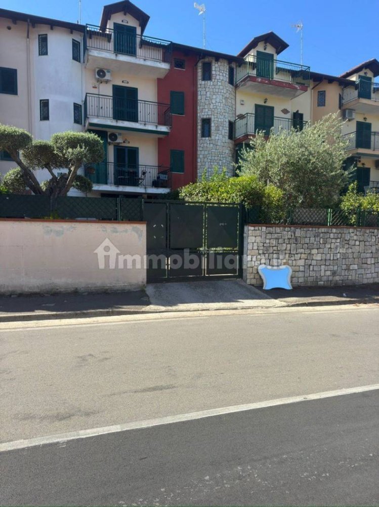 5 bedrooms Villa in Villaricca, Italy No. 307901