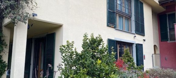 Дуплекс с 7 комнатами в Гудо Висконти, Италия № 162345 19