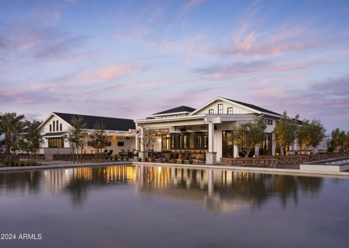 Дом с 2 спальнями в Сюрпрайз, США № 401154