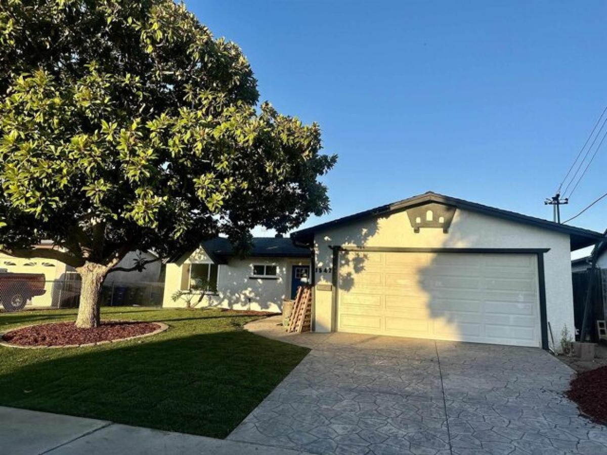 Дом с 4 спальнями в Спринг-Вэлли, США № 410850