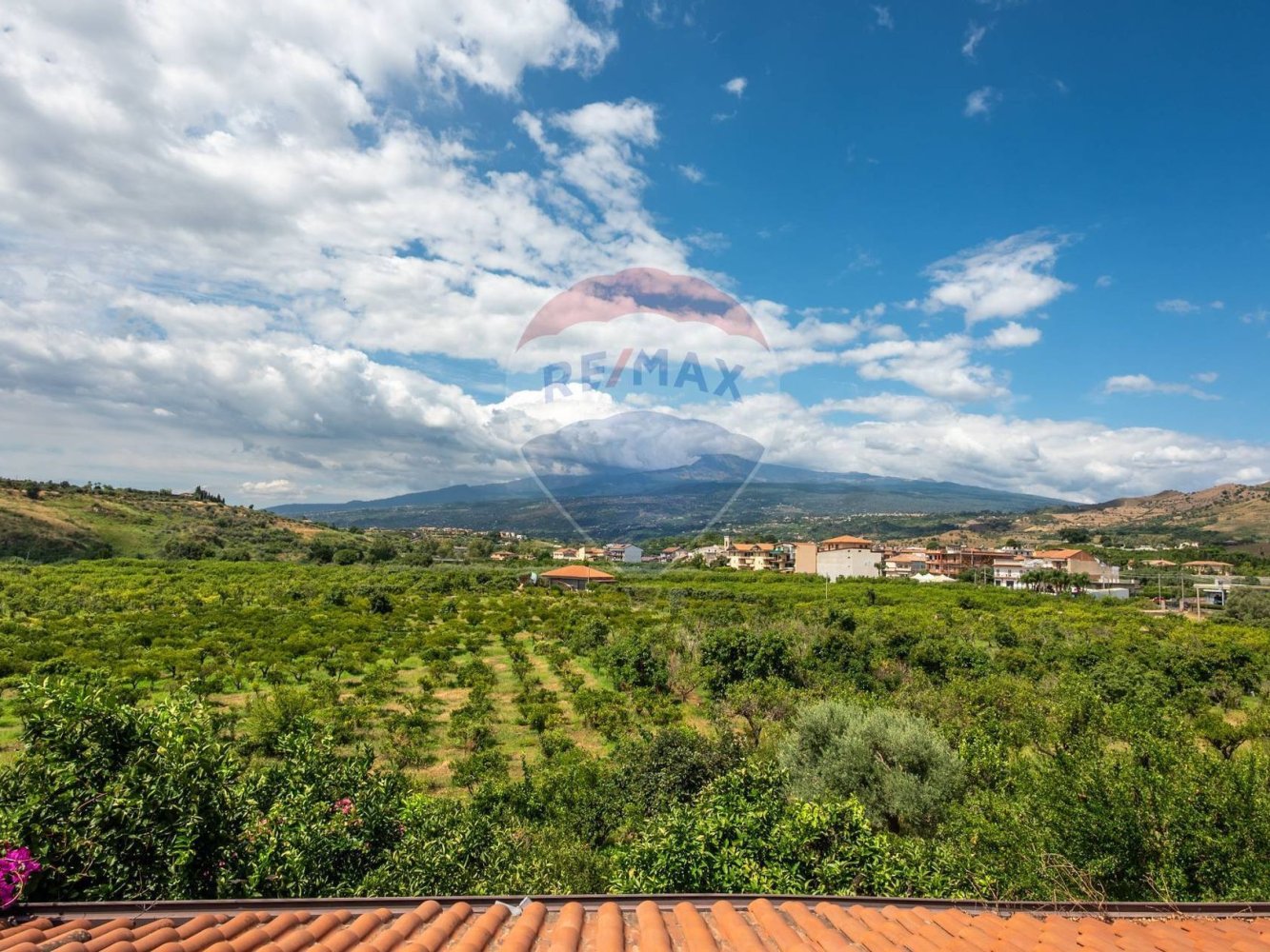 15 chambres Villa à Calatabiano, Italy No. 326114