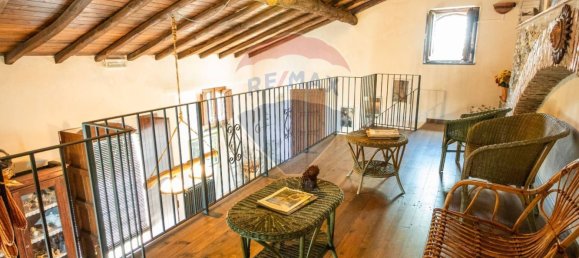 15 chambres Villa à Calatabiano, Italy No. 326114 33