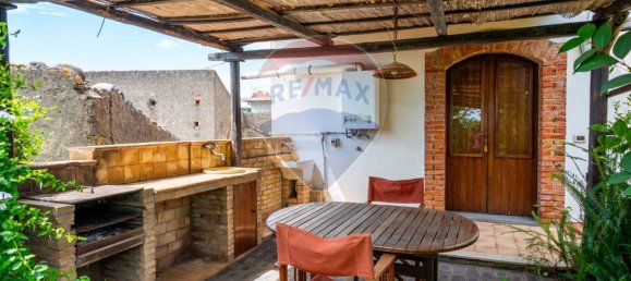 15 chambres Villa à Calatabiano, Italy No. 326114 24