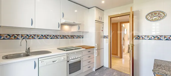 2 bedrooms Penthouse in Estepona, Spain No. 134080 10