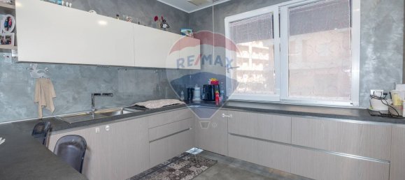 3 Schlafzimmer Wohnung in Syracuse, Italy, Nr. 360173 6