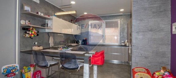 3 Schlafzimmer Wohnung in Syracuse, Italy, Nr. 360173 4