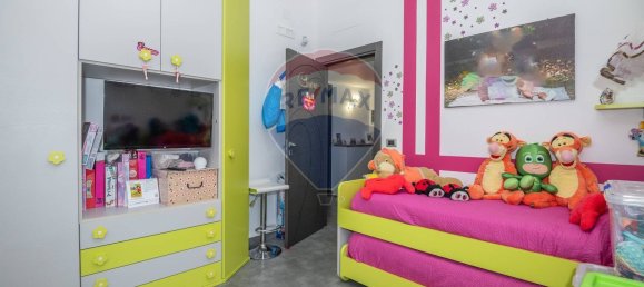 3 Schlafzimmer Wohnung in Syracuse, Italy, Nr. 360173 13