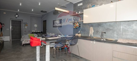 3 Schlafzimmer Wohnung in Syracuse, Italy, Nr. 360173 5