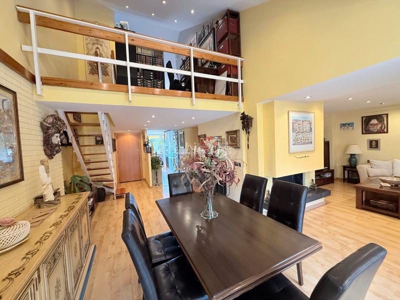 3 bedrooms Duplex in Gava, Spain No. 173360