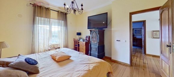 5 bedrooms Villa in Montijo, Portugal No. 121728 16