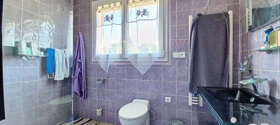 3 bedrooms House in Boismorand, France No. 58573 6