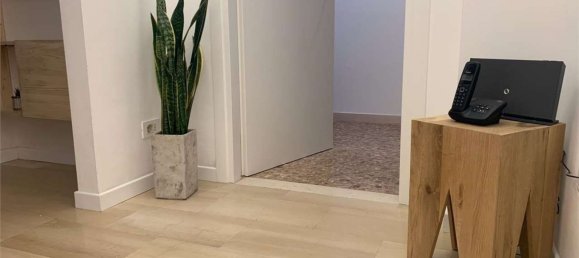 5-Zimmer Wohnung in Ancona, Italy, Nr. 230163 2