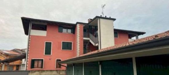 4 rooms Apartment in Cinto Caomaggiore, Italy No. 55013 3