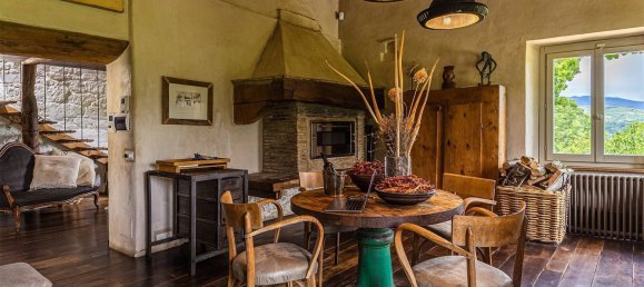 6 bedrooms Villa in Poppi, Italy No. 55583 11