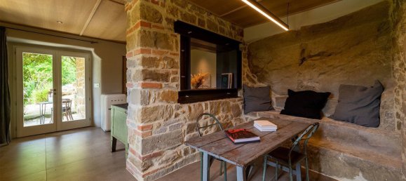 6 bedrooms Villa in Poppi, Italy No. 55583 8