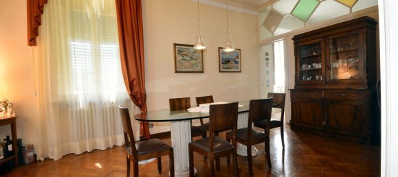 6 rooms Villa in Lucca, Italy No. 72524 4