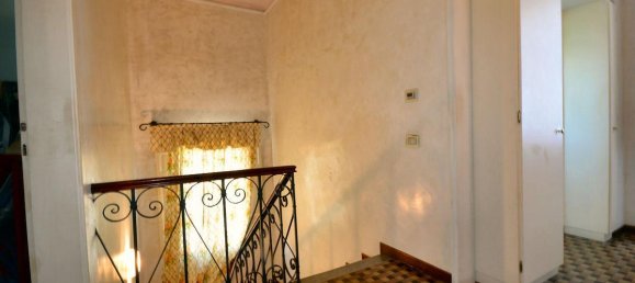 6 rooms Villa in Lucca, Italy No. 72524 23
