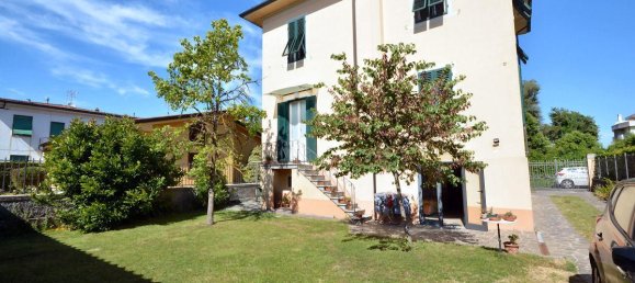 6 rooms Villa in Lucca, Italy No. 72524 29