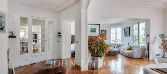 3 bedrooms Apartment in Paris, France No. 127940 9
