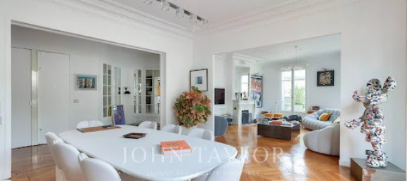 3 bedrooms Apartment in Paris, France No. 127940 6