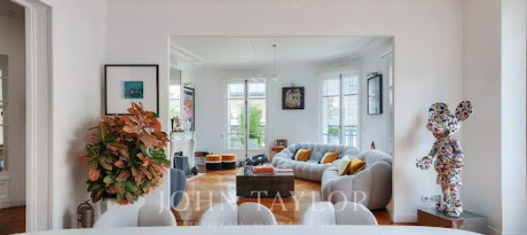 3 bedrooms Apartment in Paris, France No. 127940 12