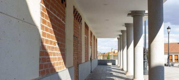 76m² Commercial property in Venturada, Spain No. 94146 5