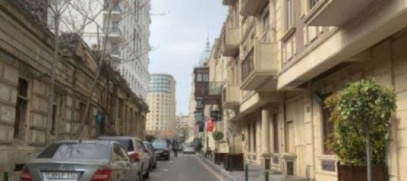 60 rooms Commercial property in Nasimi, Azerbaijan No. 1106 6