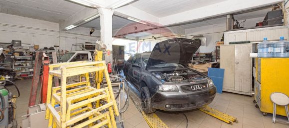 Lagerhaus in Vialonga, Portugal 408m², Nr. 69634 2